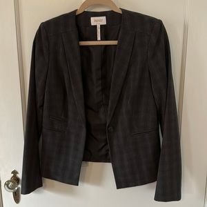 Collarless gray/black plaid blazer